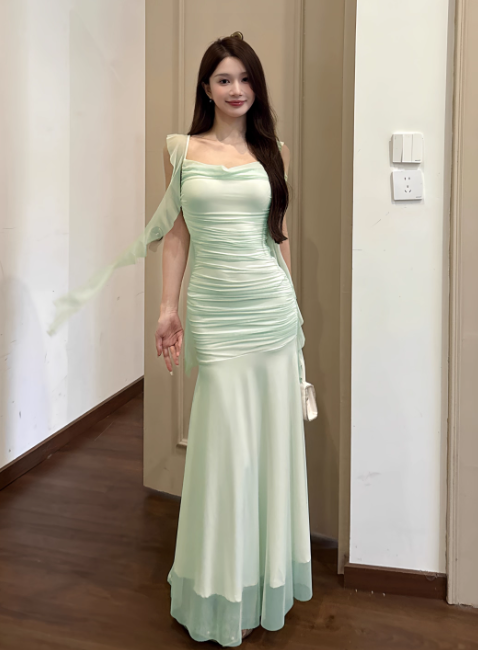 Sexy Spaghetti Strap Mermaid Chiffon Evening Dresses Light Green Birthday Dresses DP03033
