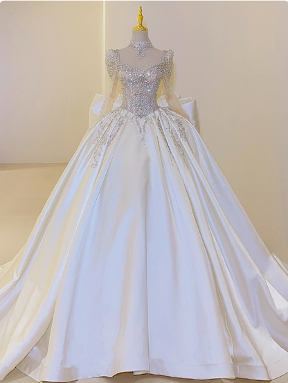 Princess Bridal Dress Ball Gown V-Neck Satin White Beads Long Wedding Dress Modest Long Sleeves Bridal Gowns DP2768
