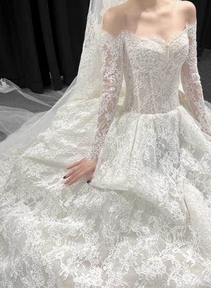 Modest Ball Gown Off-the-shoulder Bridal Dress White Tulle Lace Long Wedding Dress Elegant Applique Bridal Gowns DP2819