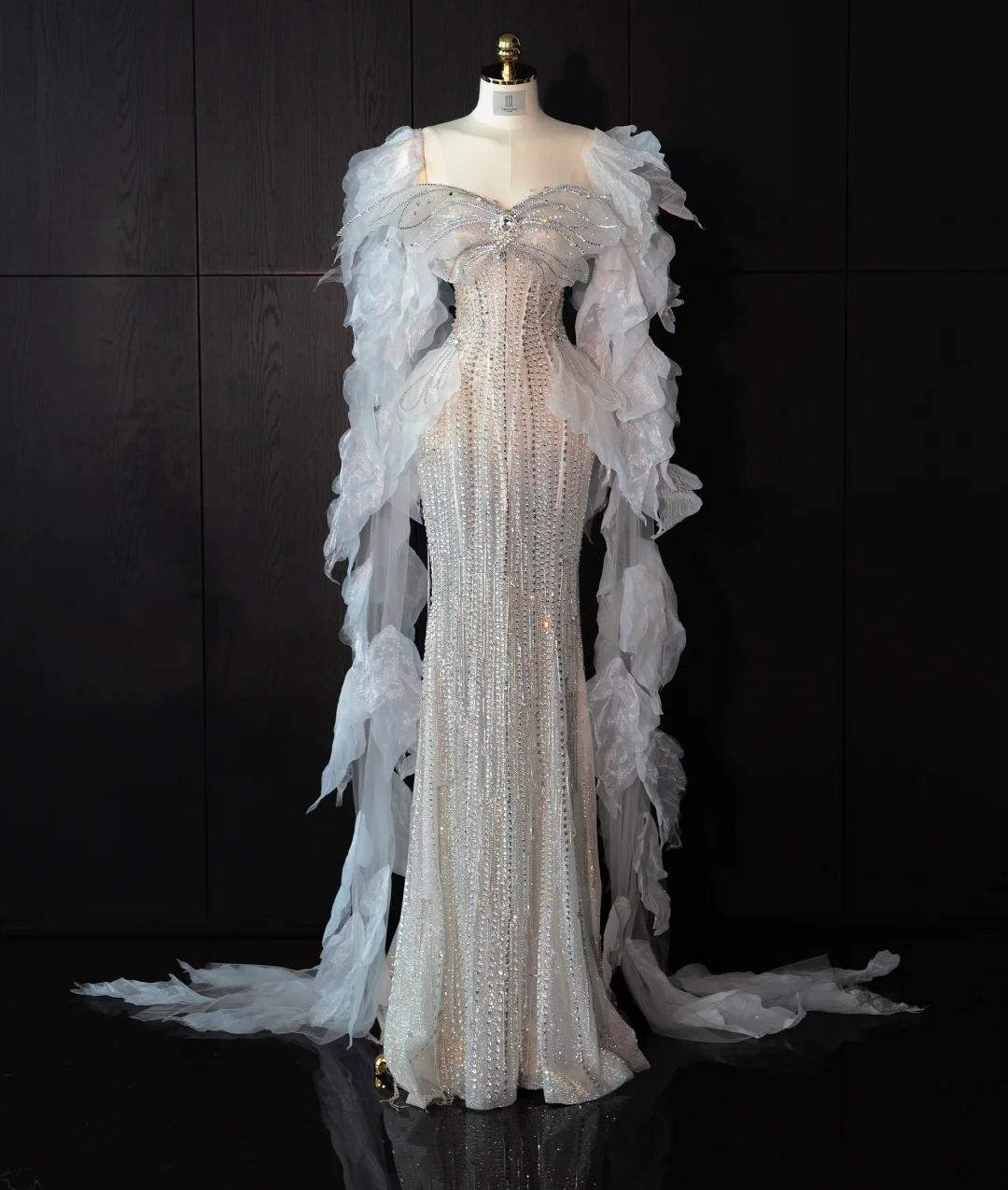 Elegant Strapless Mermaid Wedding Dress Rhinestone Bridal Dress Glamour Tulle Bridal GownsDP2839