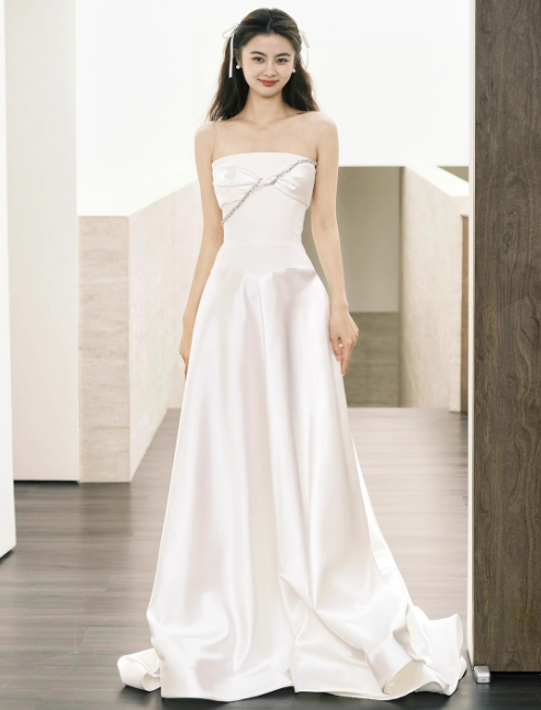 Modest Sheath Satin Wedding Dresses, Sleeveless Bridal Gowns White Wedding Gowns DP3072