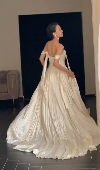 Simple Sheath Off-the-shoulder Wedding Dresses, Ivory Bridal Gowns DP3181