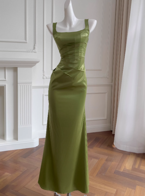 Glam Square Neck Sheath Evening Dresses Satin Green Wedding Guest Dresses DP3207
