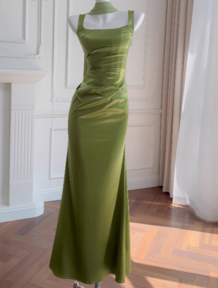 Glam Square Neck Sheath Evening Dresses Satin Green Wedding Guest Dresses DP3207