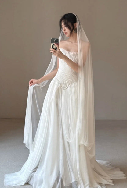 Simple Strapless Sheath Wedding Dresses Chiffon Ivory Bridal Gowns DP3230