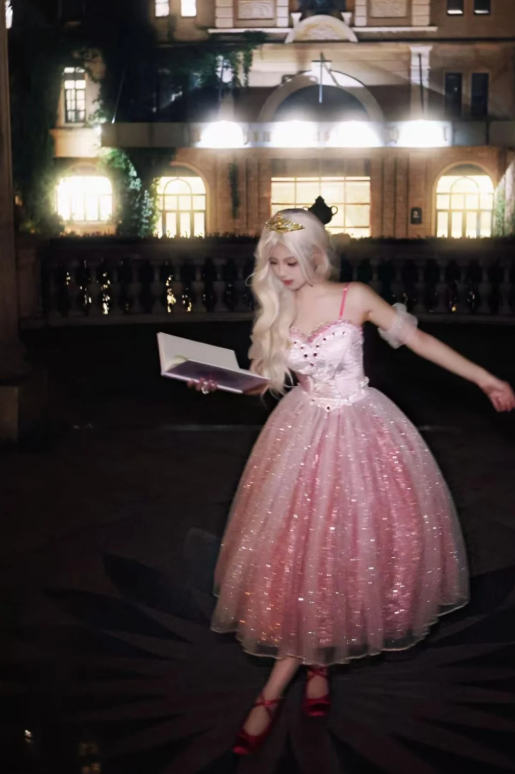 Sweet Spaghetti Strap Ball Gown Sparkly Tulle Tea Length Birthday Dresses DP3233