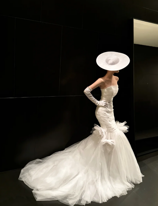 Elegant Strapless Mermaid Wedding Dresses Sleeveless Tulle White Bridal Gowns DP3347