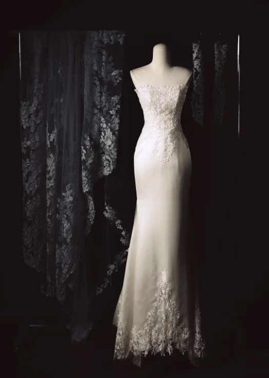 Timeless Strapless Mermaid Wedding Dresses Tulle Applique White Bridal Gowns DP3348