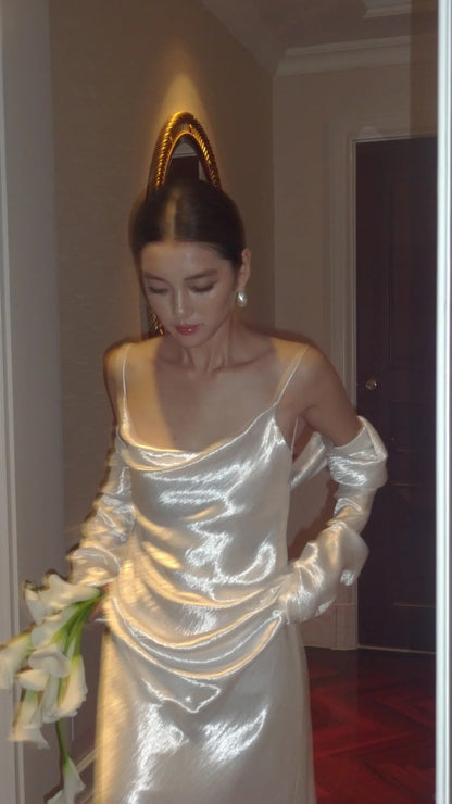 Simple Spaghetti Strap Sheath Wedding Dresses Silk White Backless Bridal Gowns DP3351