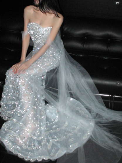 Gorgeous Strapless Mermaid Long Wedding Dresses Tulle Beaded White Bridal Dresses Sleeveless Bridal Gowns DP3701