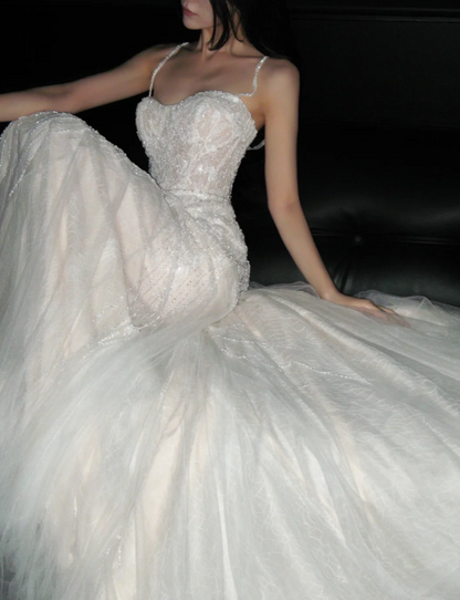 Gorgeous Spaghetti Strap Sheath Long Wedding Dresses Beaded Tulle Bridal Dresses Ivory Sleeveless Bridal Gowns DP3704