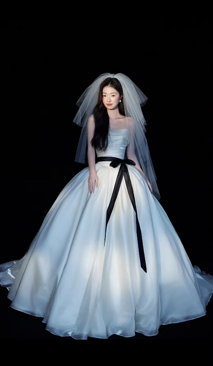 Luxury Strapless Ball Gown Long Wedding Dresses Tulle White Bridal Gowns Sleeveless Bridal Dresses DP3766