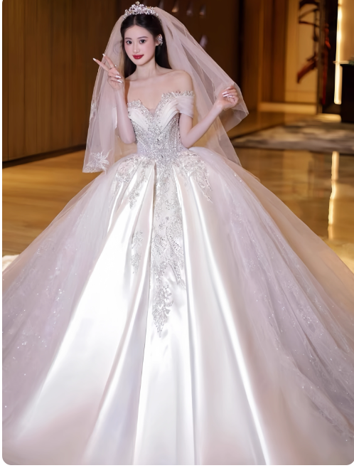 Luxury Off-the-shoulder Ball Gown Long Wedding Dresses Satin Applique Short Sleeve Bridal Dresses White Bridal Gowns DP3849
