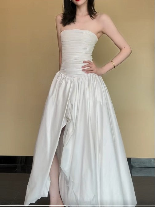 Fashion White Strapless Satin Pleated A-Line Bridesmaid Dresses Elegant Backless Evening Dresses with Slit ED02010