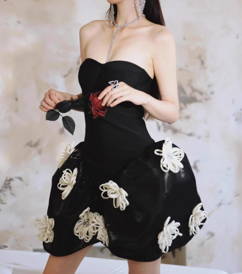 Fashion Black Strapless A-Line Applique Short Homecoming Dress ED03527