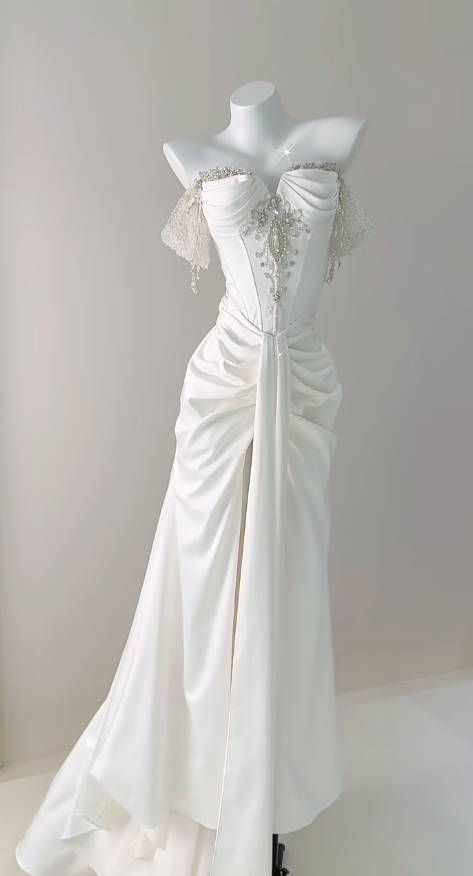 Sparkly Off Shoulder Corset Sheath Evening Dress Eleagnt Beaded Satin Slit Long Prom Dress ED03577