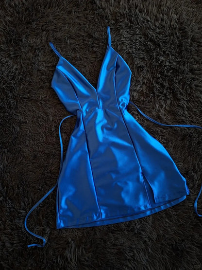 Elegant Royal Blue Spaghetti Straps A-Line Satin Backless Short Pool Party Dress V-Neck Short 16th Birthday Outfit Middle School Hoco Dresses ED03603