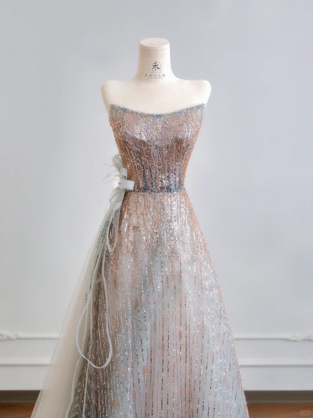 Modest Strapless A-Line Prom Dresses Sparkly Sequin Quinceanera Dress Sweet 16th Birthday Outfit ED03622