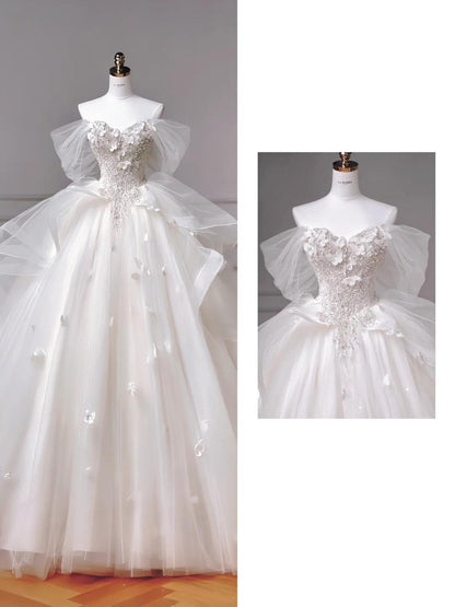 Elegant White Sweetheart Neck Wedding Dress Long Ball Gowns Tulle Beaded Quinceanera Dress Bridal Gown ED03631