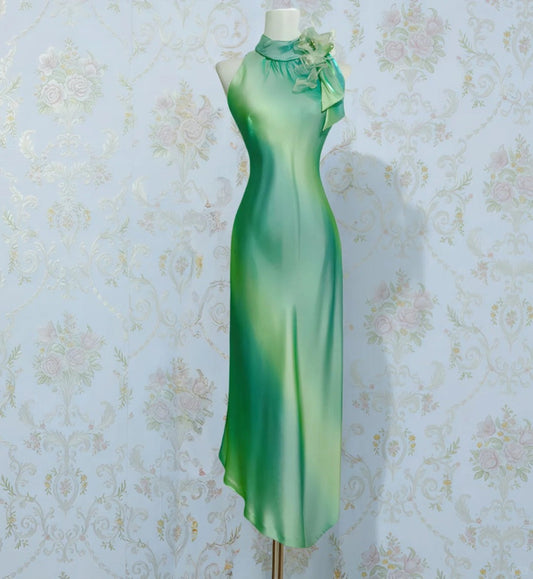 Stunning Gradient Green Sheath Formal Dresses Vintage Elegant High Neck Satin Evening Dress Party Dress ED03634