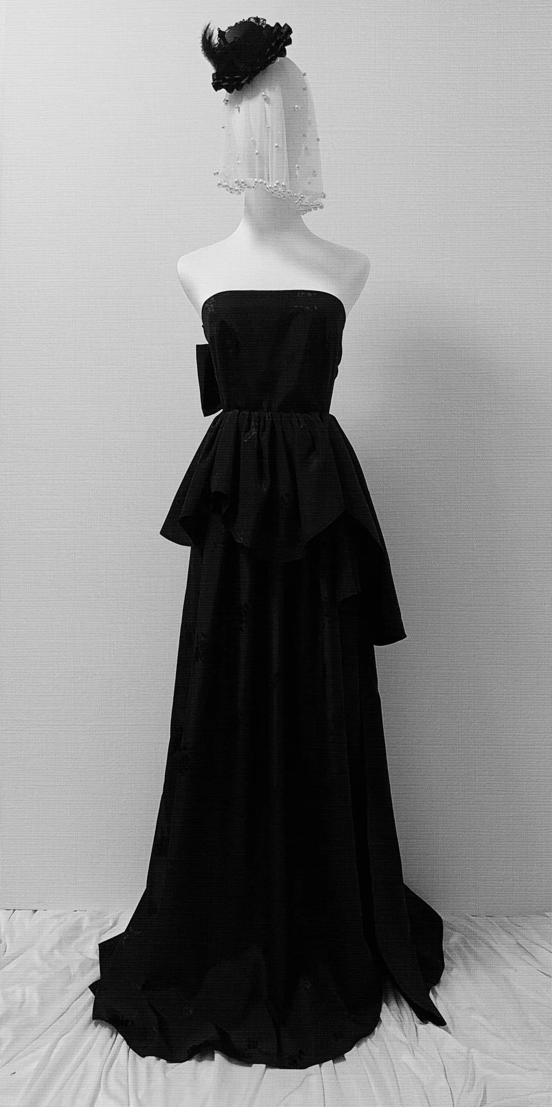 Classy Black A-Line Evening Gowns Strapless Formal Dress Elegant Bow Sweet 18th Birthday Dress ED03638