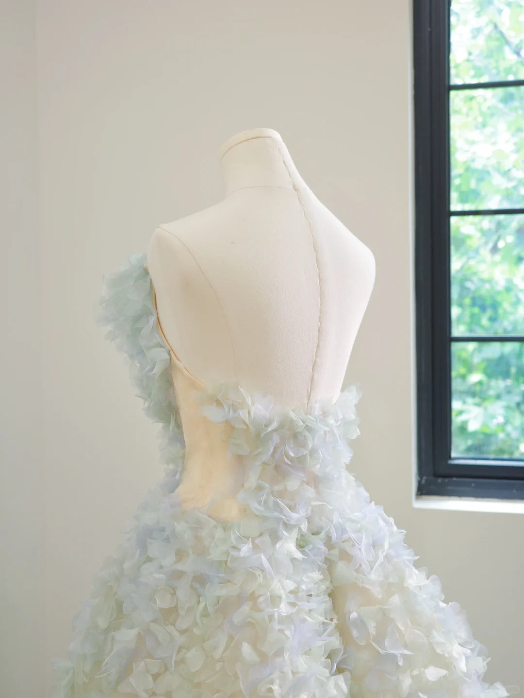 Elegant Sweetheart Ball Gown Wedding Dress Sweet Tulle Long Evening Applique Bridal Dress ED03758