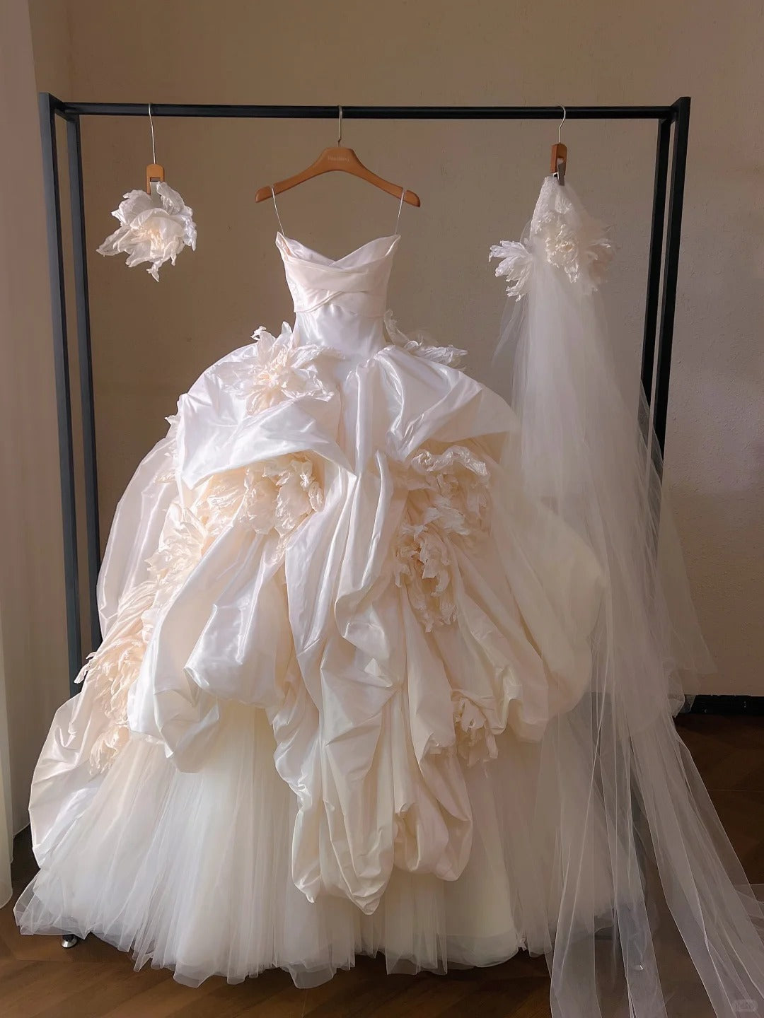 Glam Champagne Strapless Ball Gown Wedding Dress Tulle Satin Bridal Dress with Veil  ED03770