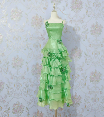 Vintage Spaghetti Strap Ball Gown Evening Dress Green Satin Tiered Party Dress  ED03775