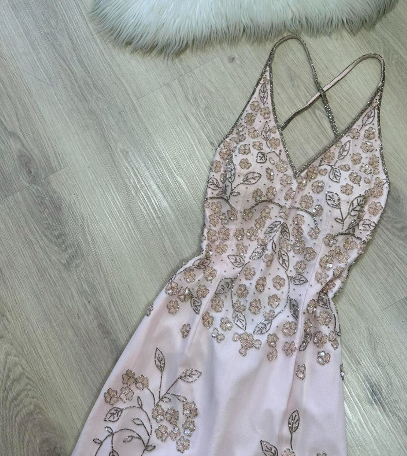 Vintage V-neck Sheath Short Formal Dress Elegant Silk Beaded Evening Dress Backless Homecoming Dress ED03784