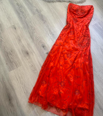 Burgundy Vintage Sheath Strapless Evening Gown Elegant Beaded Chiffon Formal Dress Long Prom Dress ED03792