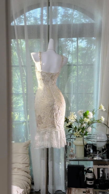 Vintage V-neck Bodycon Short Formal Dress Elegant Lace Beaded Evening Dress Homecoming Dress ED03828