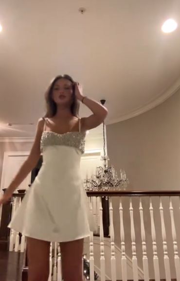 Simple A-Line Short Party Dress with White Spaghetti Straps Hoco Dresses Satin Beaded Formal Dress Sweet 16th Birthday Outfit ED03851