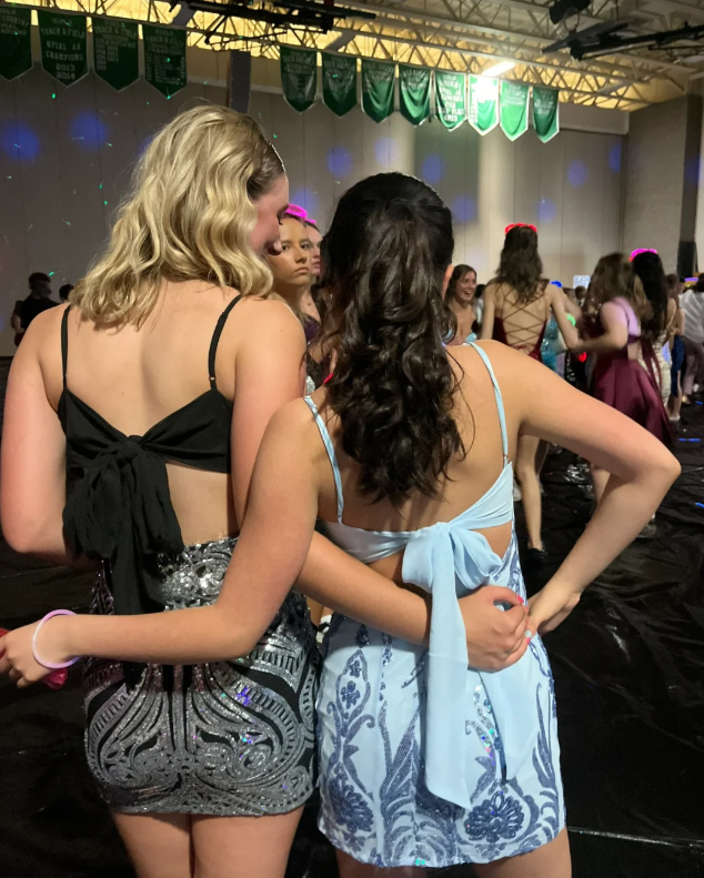 Gorgeous Blue Bodycon Short Homecoming Dress V Neck Formal Dress Birthday Party Dress ED03936