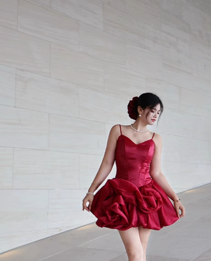 Glam Birthday Dresses V-neck Ball Gown Satin Short Prom DressesBurgundy Homecoming Dresses ED04400