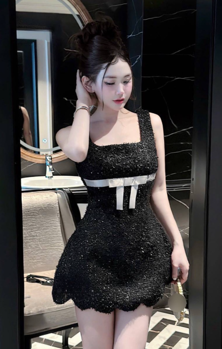 Sweet Square Neck A-Line Short Prom Dresses Black Birthday Dresses Sequin Homecoming Dresses ED04683