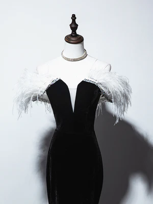 Elegant Black Velvet Mermaid Off the Shoulder Long Prom Dresses, Formal Evening Dress GG039