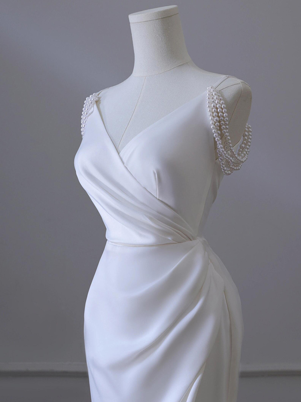 Classy Mermaid Spaghetti Straps White Satin Long Wedding Dress GG2944