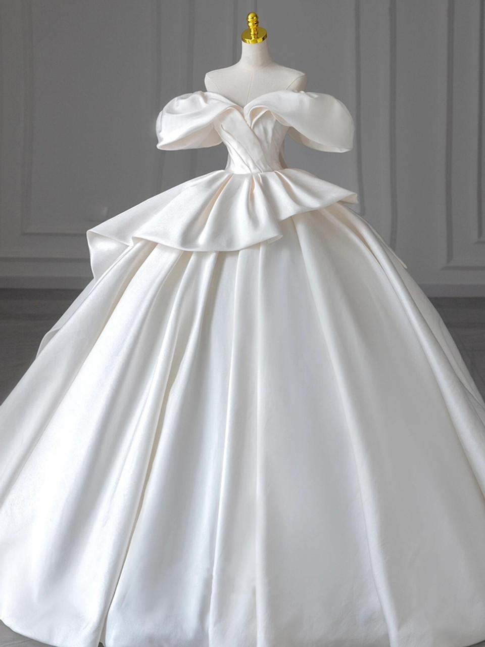 Dreamy Ball Gown Off The Shoulder White Satin Long Wedding Dress GG2947