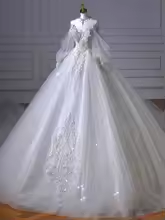 Dreamy Ball Gown White Tulle Beaded Applique Long Sleeves Long Wedding Dress GG2953