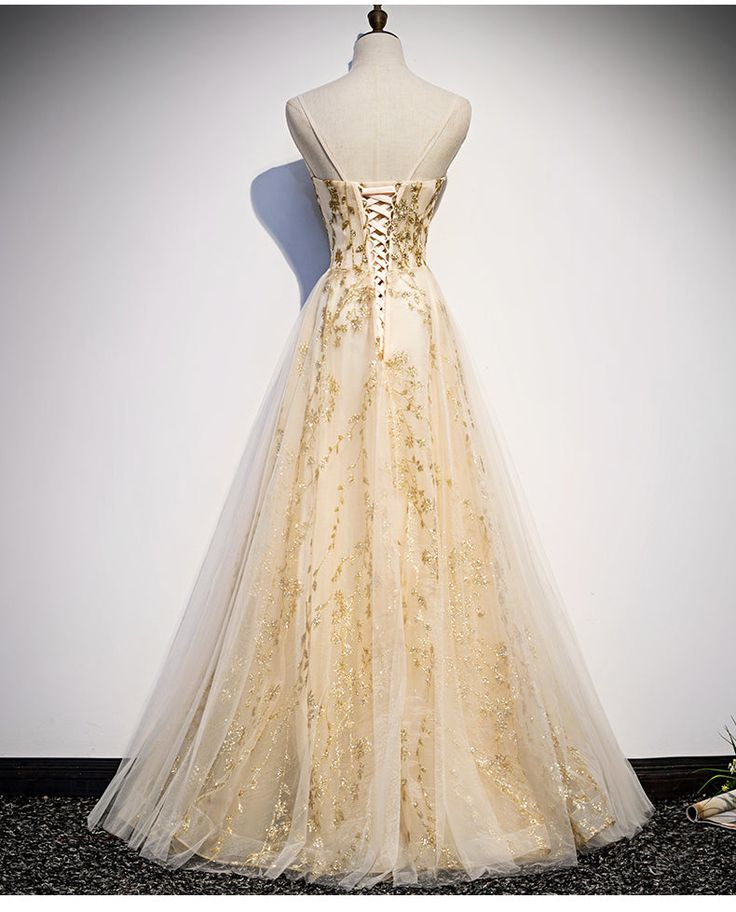 Beautiful Tulle Lace Long Evening Gown New Style Formal Prom Dress SH1045