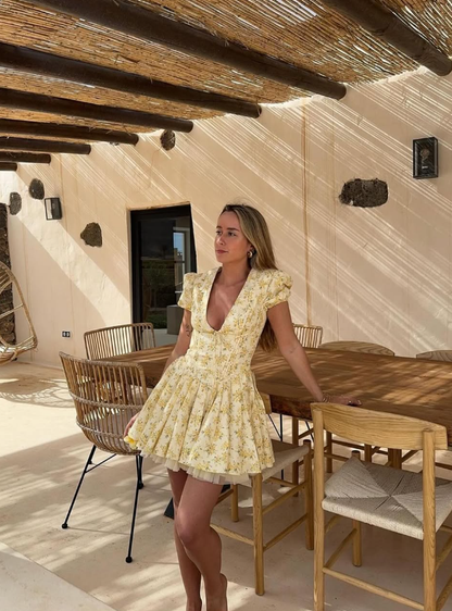 Princess A Line V Neck Print Flower Yellow Tulle Satin Short Homecoming Dress SH2127