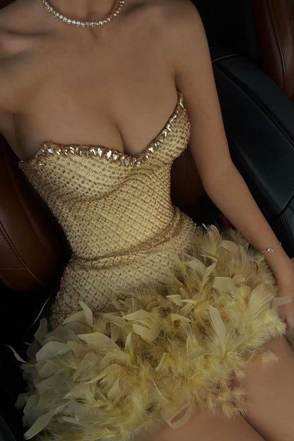 Luxurious Sparkly Beaded Top Short Tight Homecoming Dress with Feather