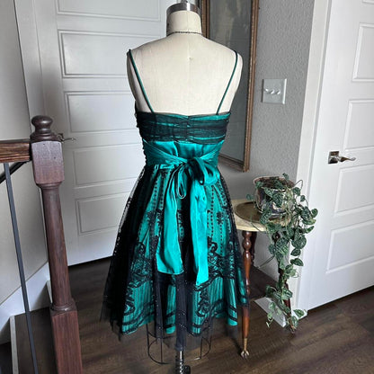 amakanas--Homecoming Dress Green and Black Vintage Prom Dress Velvet Floral Print gh5500