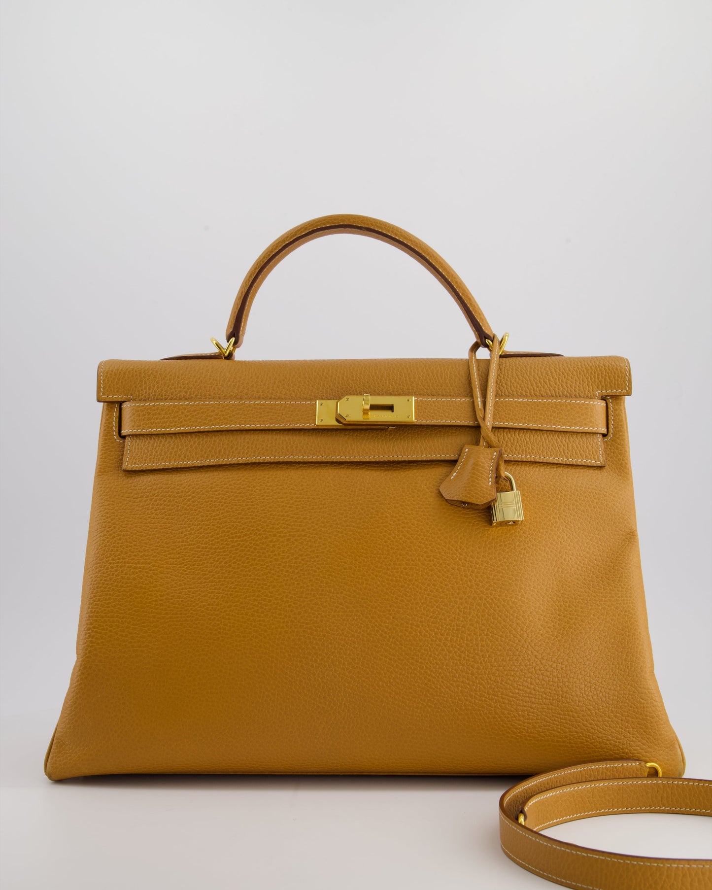 Hermès Kelly Bag 40cm in Vache Liege Grainee Leather with Gold Hardware