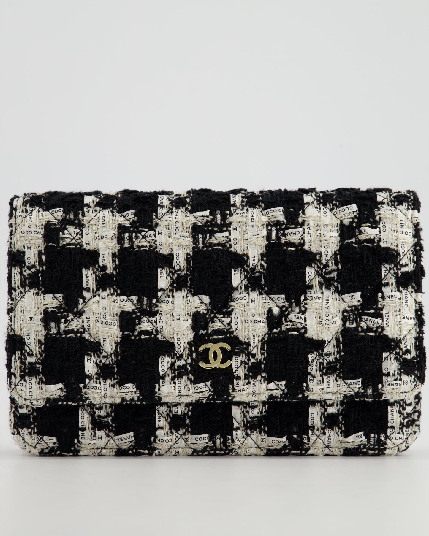*HOT* Chanel Black & White Houndstooth Wallet on Chain Bag in Tweed with Champagne Gold Hardware