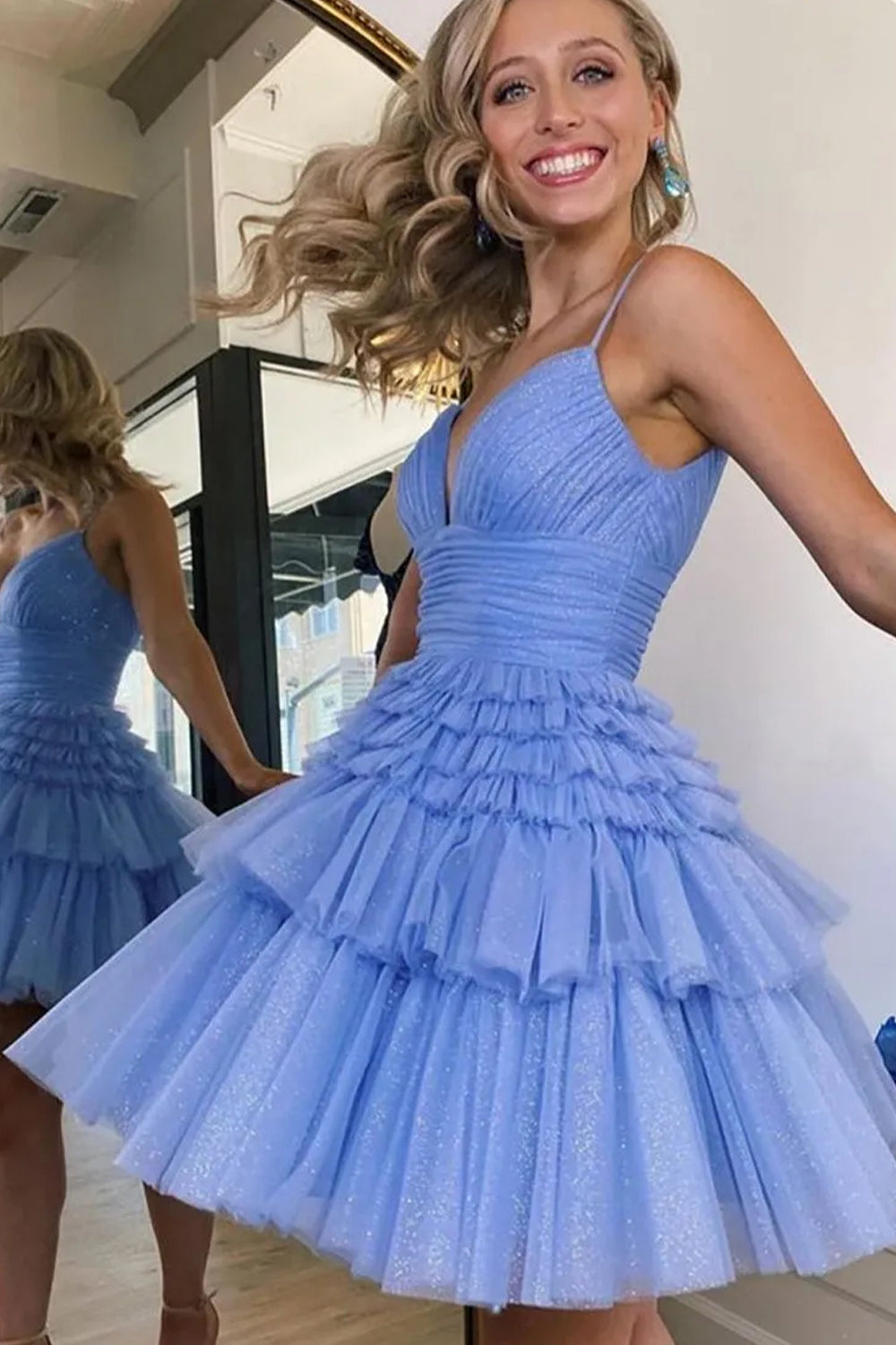 Cute Layered Tulle Homecoming Dress with A Line Silhouette and Spaghetti Strap Bodice