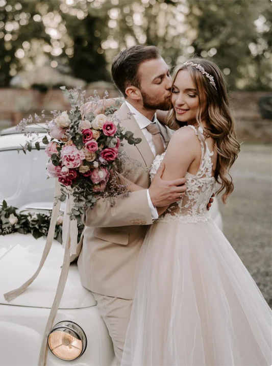 Elegant White Applique Straps A-Line Tulle Trailing Long Wedding Dress TP4838