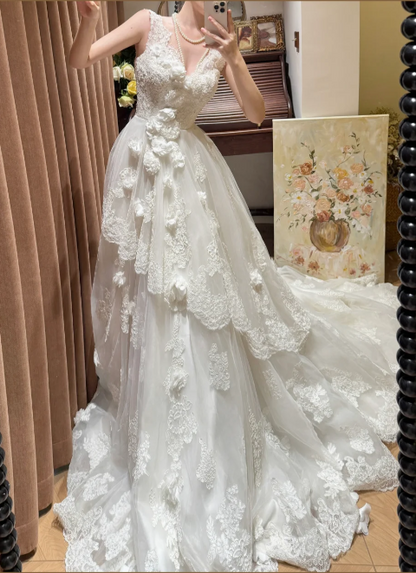 Vintage-Inspired 3D Floral Lace Off-Shoulder Tulle Intricate Embroidery Wedding Dress TP5331