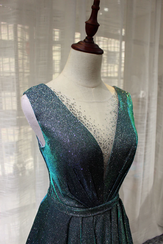 Gorgeous V-Neckline Knee Length New Style Bridesmaid Dress Charming Formal Dresses  gh556