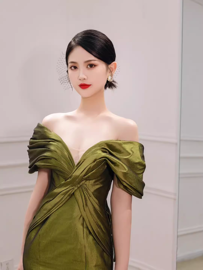 Sexy Mermaid Off The Shoulder Green Prom Dresses Satin Long Prom Gown P518